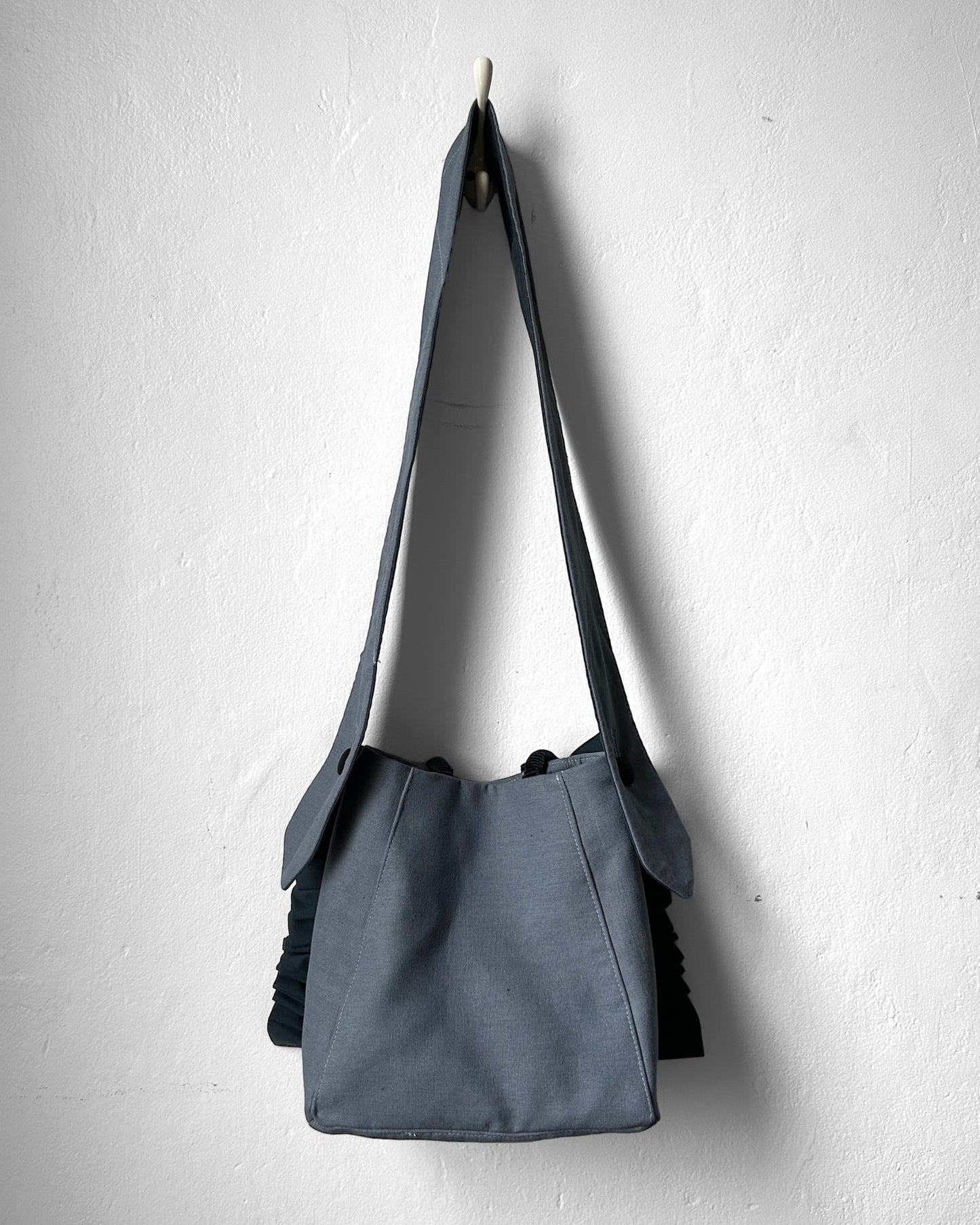 Trompe-L'Oeil Convertible Handbag